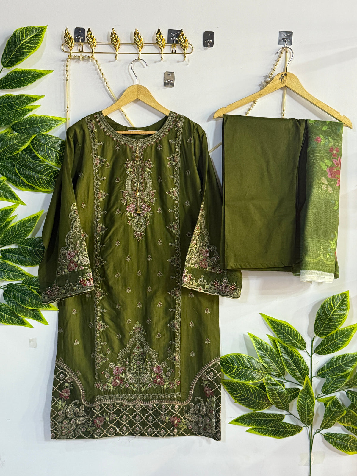 Embroidered 3-Piece Stitched Suit - V4-20 - Pret Ready-to-Wear